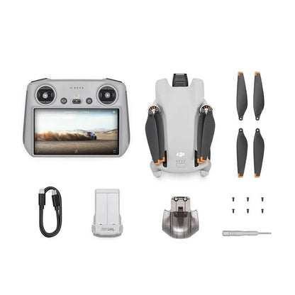 DJI Mini 4 Pro Fly More Combo Plus drón